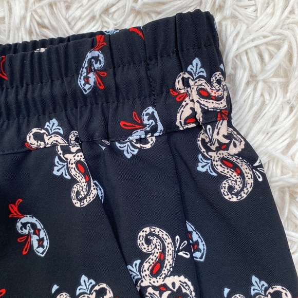 🎉HP🎉 Loft Paisley Midi Skirt 💗 Black & Red - Picture 7 of 14